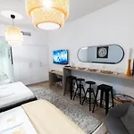 Cozy Studio With Fountain View At Boulevard Central - Home Of Choice