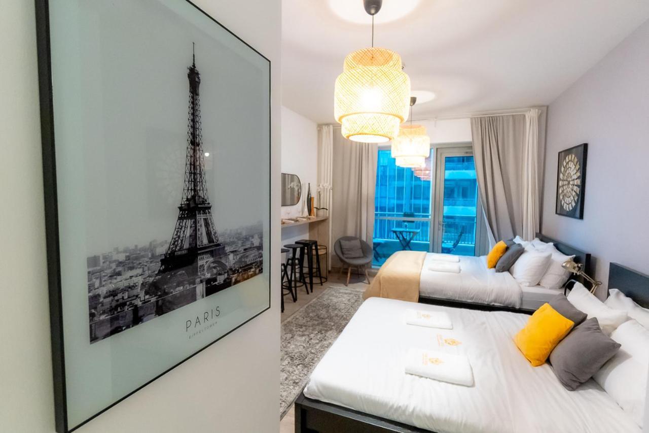 Cozy With Fountain View At Boulevard - Of Choice * Dubai